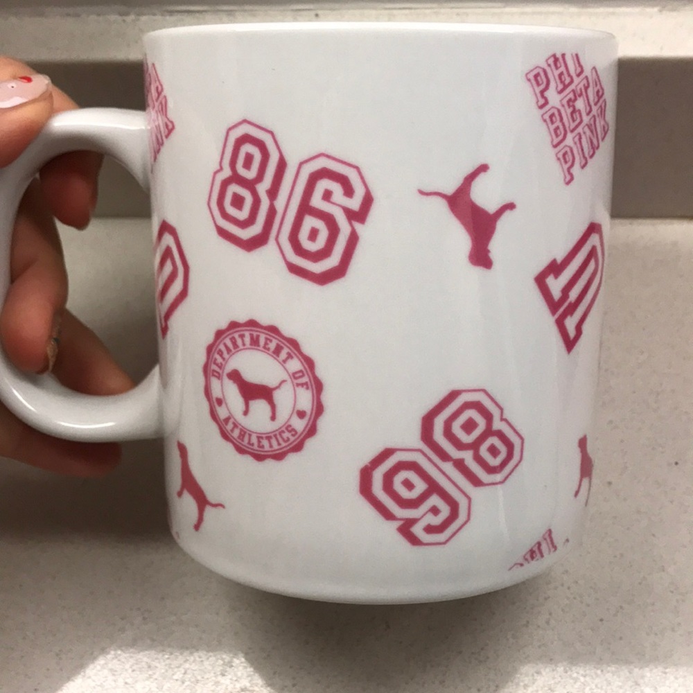Victoria’s Secret Pink mug